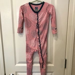 Two sets kickee pants pajamas